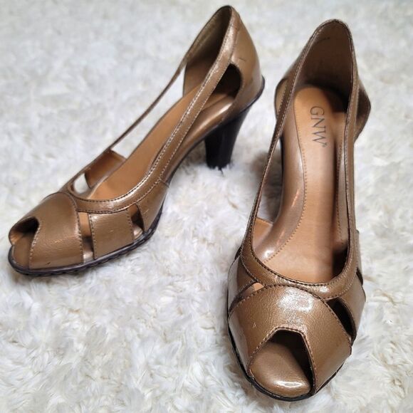 GNW Peep Toe Champaign Taupe Chunky Heels - Picture 3 of 10